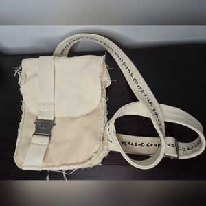 Disney Parks Galaxy Edge Star Wars Rey Skywalker Bandoliet Beige Bag